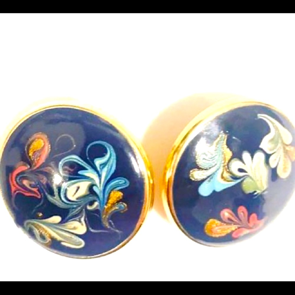 Vintage round painted pierced earrings